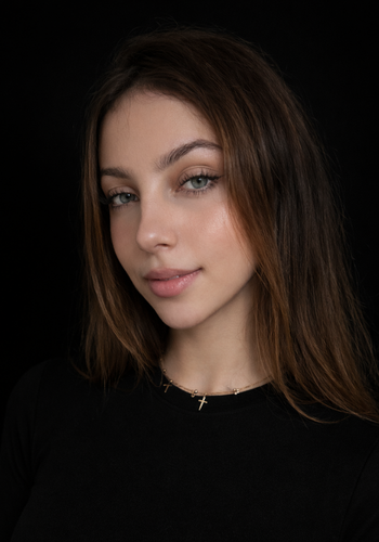 Micaela - International Agent na Kleed International